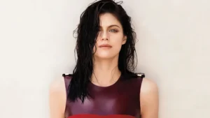 Alexandra Daddario Gallery (10)